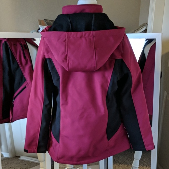Soft shell jacket - Picture 3 of 6